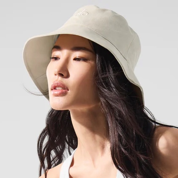 ALO Yoga | Accessories | Alo Cream Bucket Hat | Poshmark display picture 1